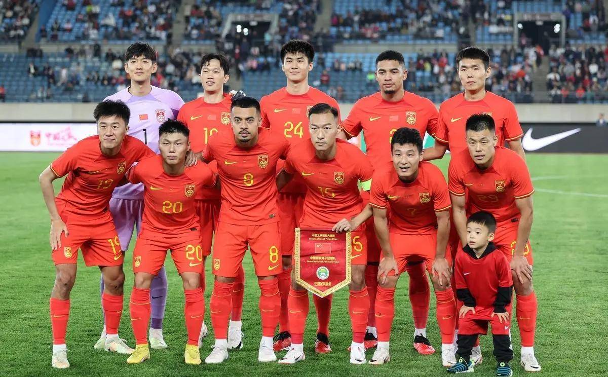 中国队在国际赛事中取得胜利，实力强劲