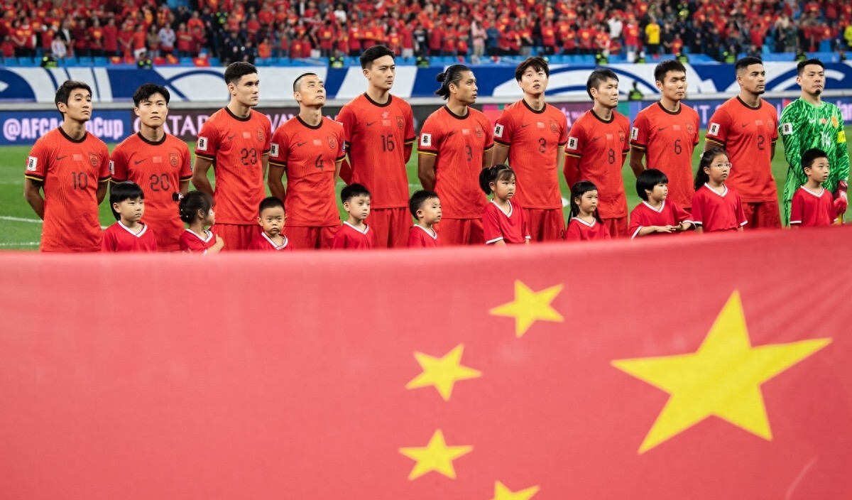 中国队在国际赛事中取得胜利，实力强劲