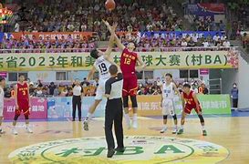 包含拉美锦标赛总决赛落幕，夺冠球队笑逐颜开的词条