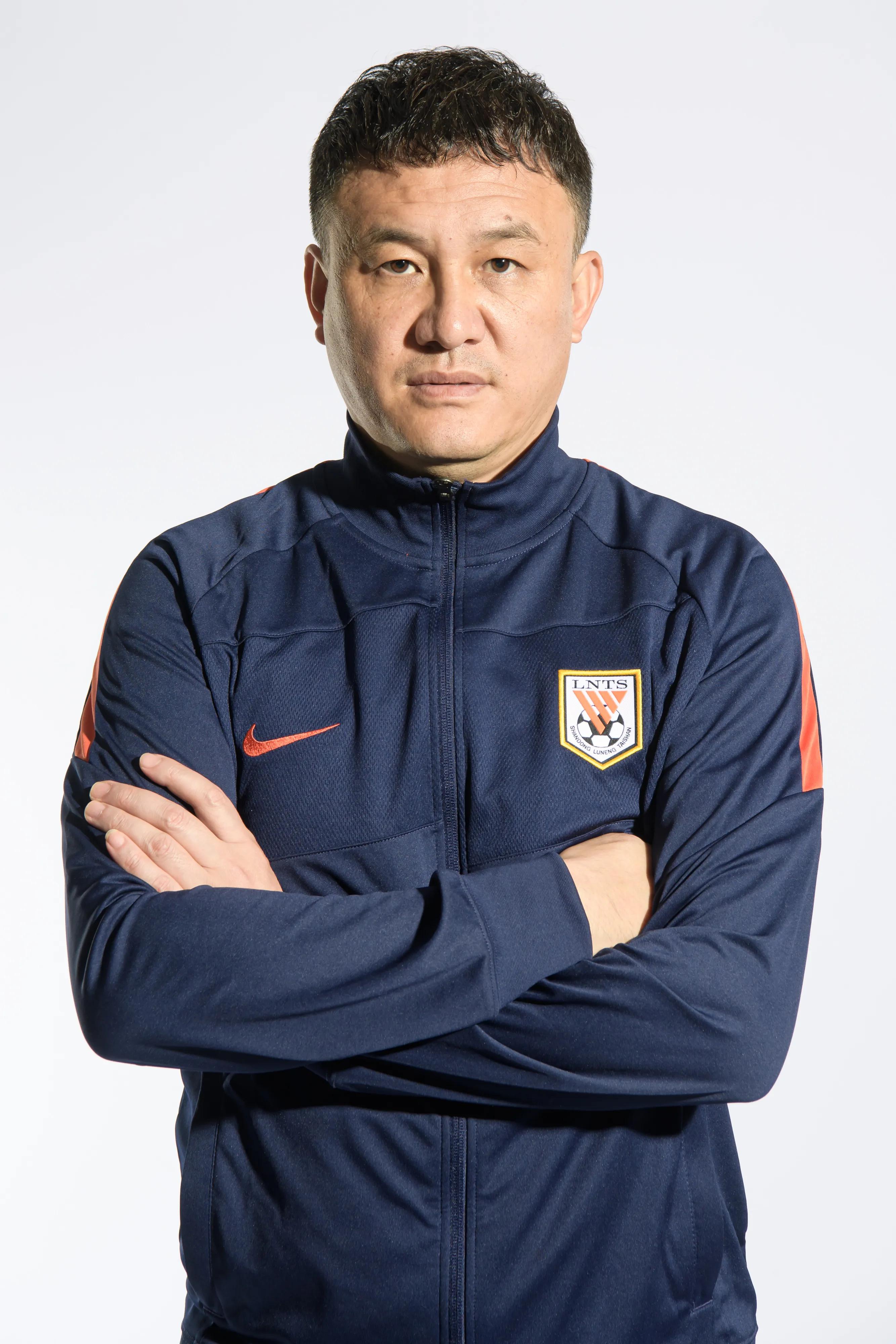 包含济南鲁能势不可挡，惊险战胜对手的词条