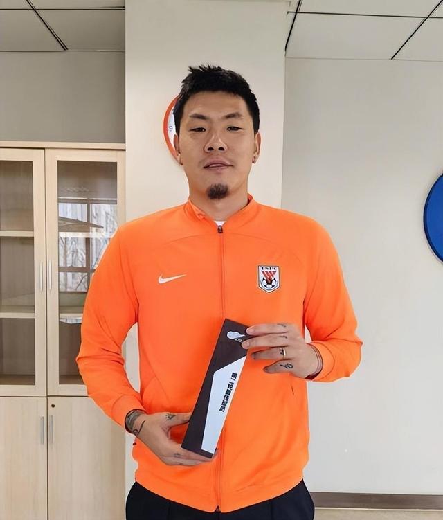 张玉宁备战热情高涨，表现出色实力提升的简单介绍