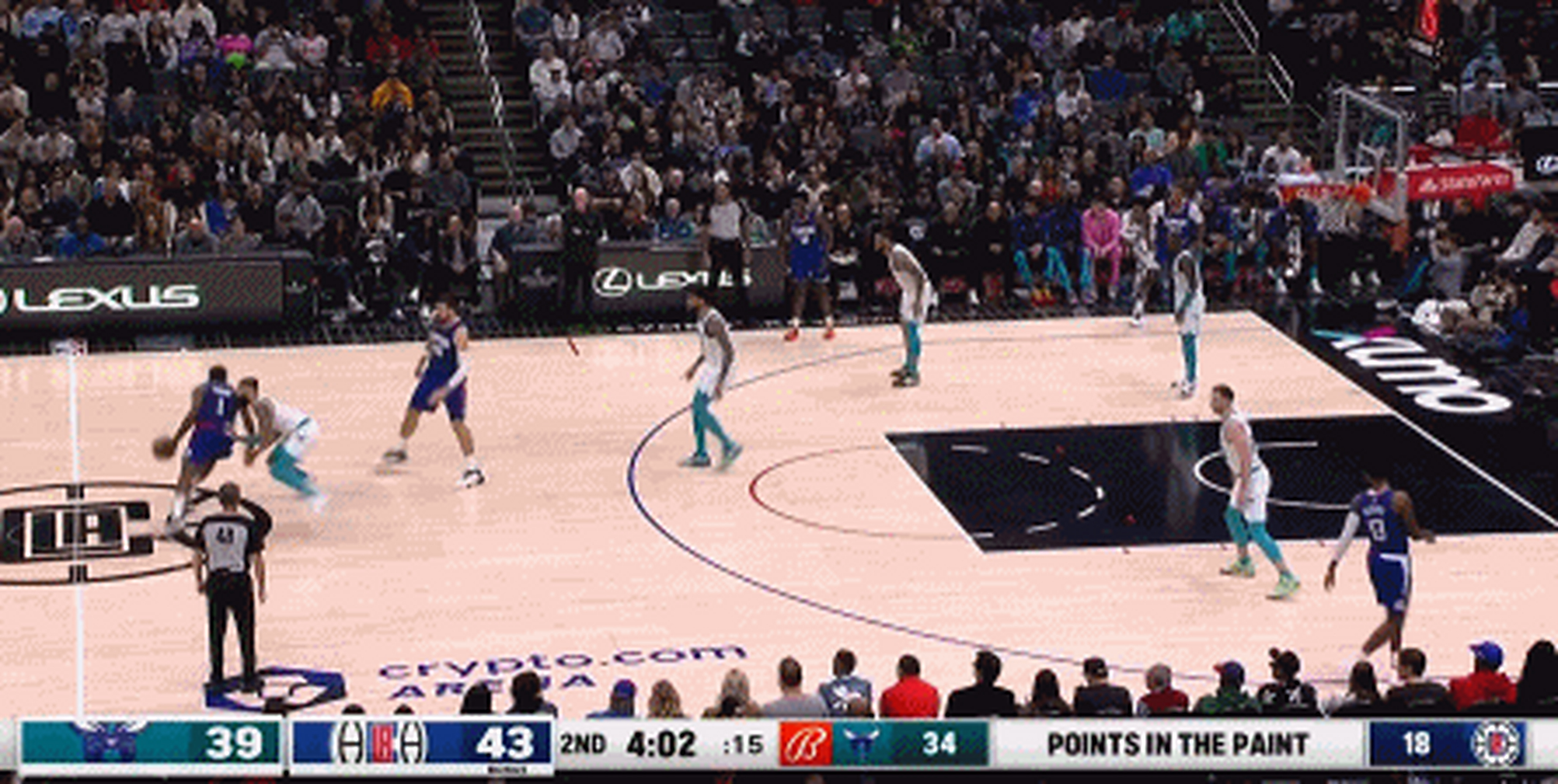 热火队主场击败对手，燃烧球场的激情