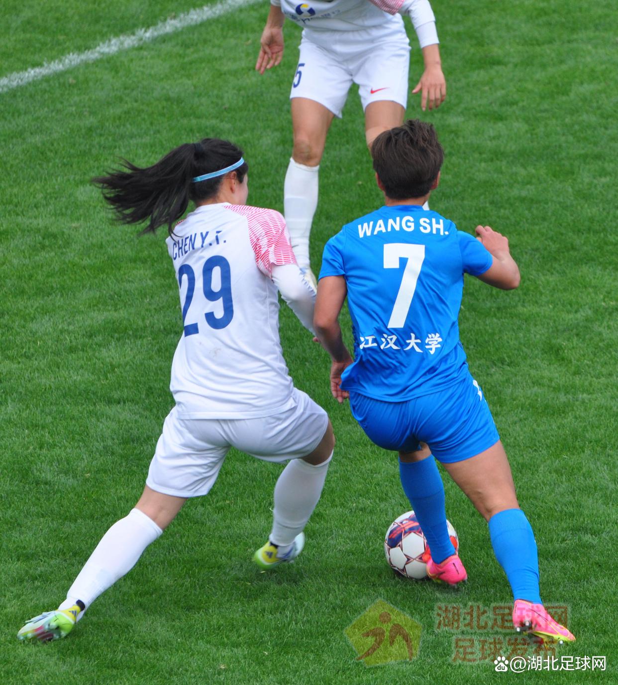 塞尔维亚女足主场作战,打入关键胜利晋级的简单介绍 塞尔维亚女足主场作战,打入关键胜利晋级的简单介绍