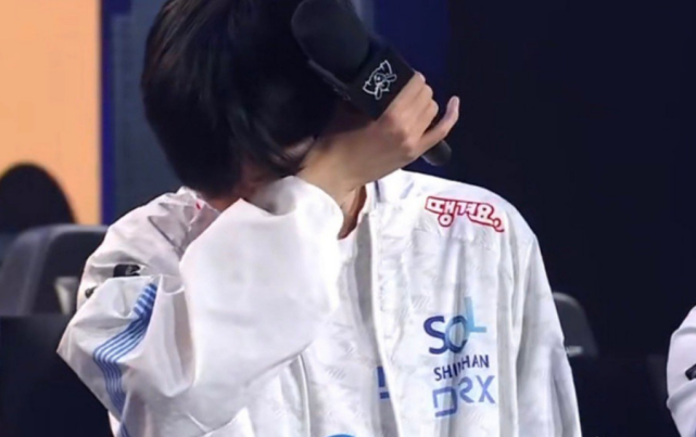 T1碾压MAD,Oner操刀奇招英雄翻盘激烈交锋半决赛,锁定晋级资格 T1碾压MAD,Oner操刀奇招英雄翻盘激烈交锋半决赛,锁定晋级资格