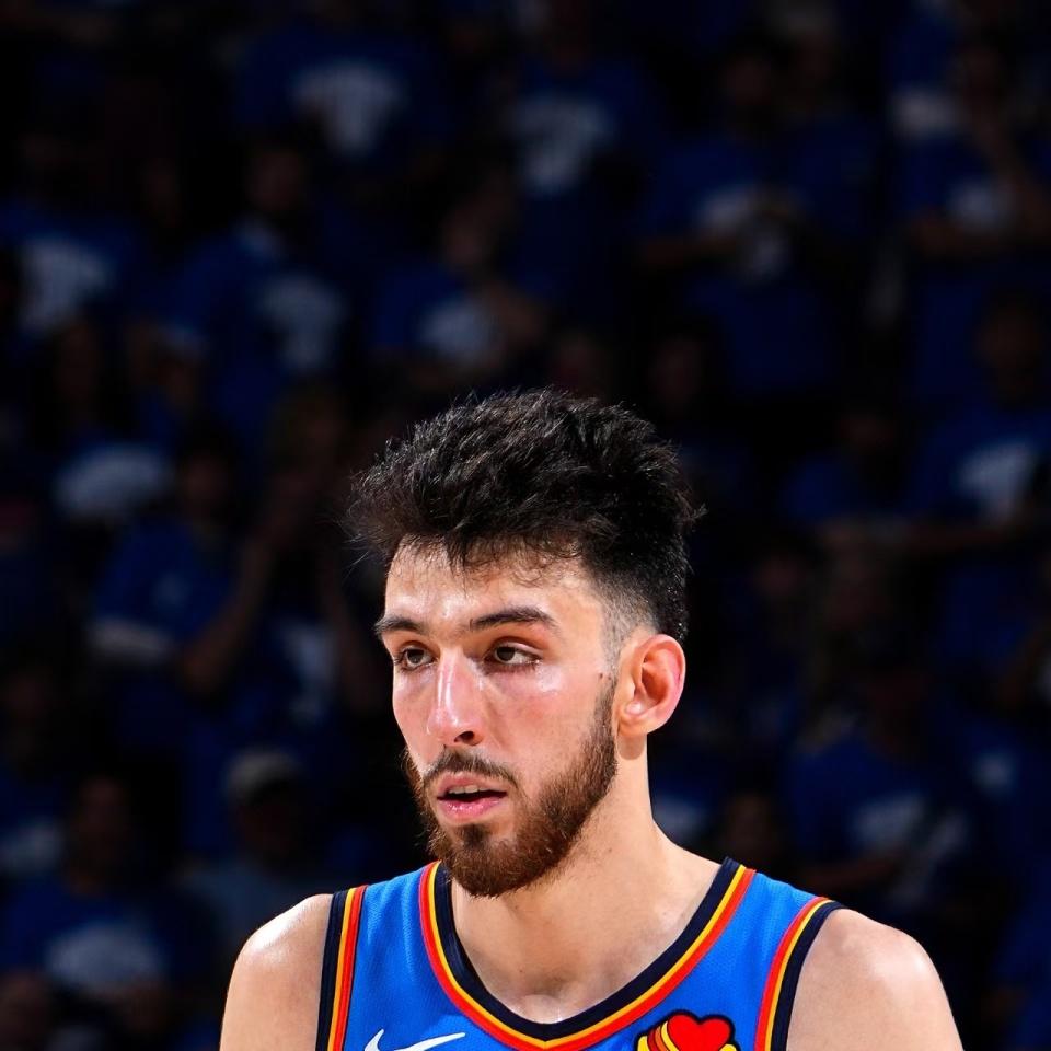 森林狼队主帅宣布辞职,季后赛前景蒙上一层阴影 森林狼队主帅宣布辞职,季后赛前景蒙上一层阴影